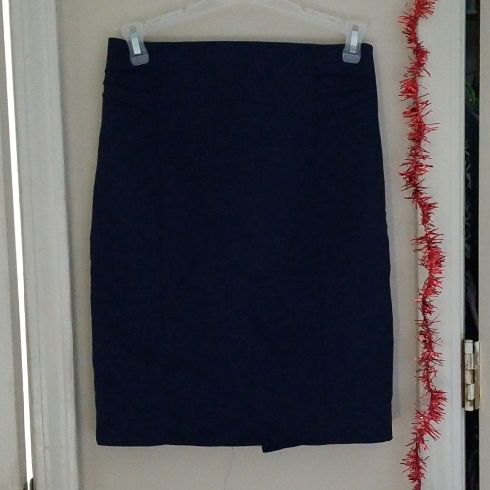Office skirt
